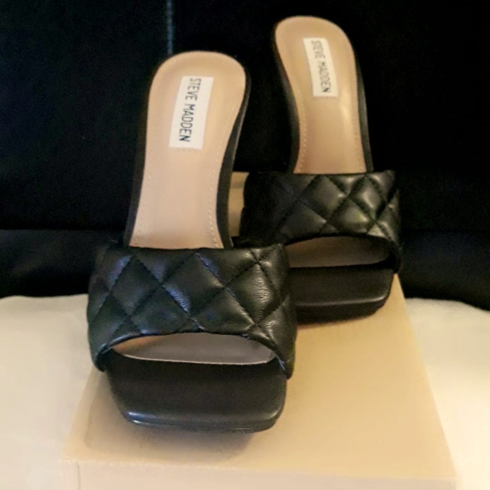 Steve Madden women black heels sizes 8